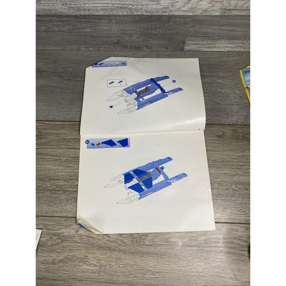 Mega‎ Bloks Probuilder 9788 Cyclone Racer Instruction Manual Booklet Racing Blue
